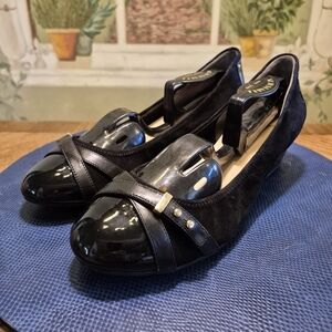 COLE HAAN/Nike Air Black Wedgepatent Leather/suede Upper  sz. 9.5B (#1724A)